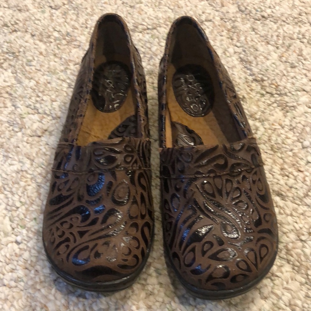 Brown B.o.c. slip ons  Size 6M